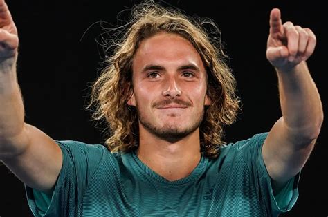 stefanos tsitsipas.